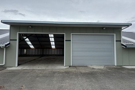 Photo of property in 135 Chamberlain Road, Bombay, 2675