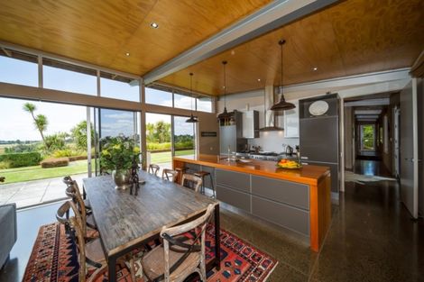 Photo of property in 155 Veale Road, Ridgewood, New Plymouth, 4371