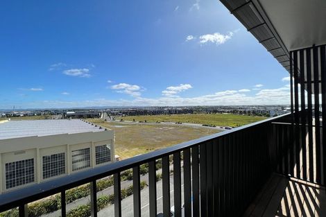 Photo of property in 604/2 Launch Road, Hobsonville, Auckland, 0616