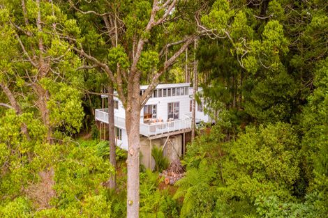 Photo of property in 136 Opanuku Road, Henderson Valley, Auckland, 0612