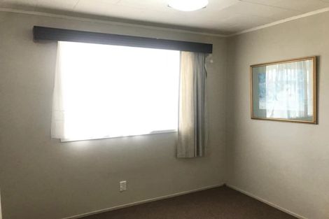 Photo of property in 28 Casuarina Road, Half Moon Bay, Auckland, 2012