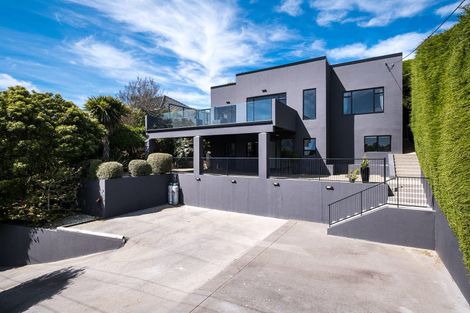 Photo of property in 49 Shandon Road, Vauxhall, Dunedin, 9013