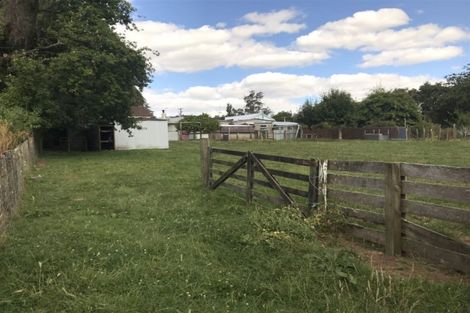 Photo of property in 2893 Kimbolton Road, Kimbolton, 4774