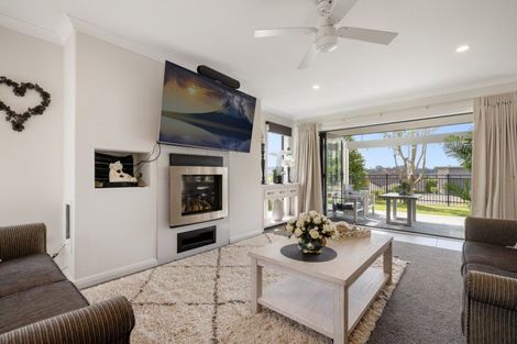 Photo of property in 1 Rexford Heights, Pyes Pa, Tauranga, 3112