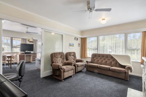 Photo of property in 1 Martin Avenue, Wakefield, 7025