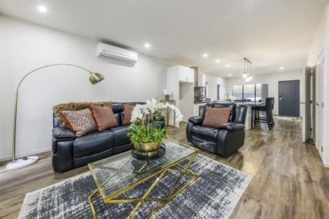 Photo of property in 11d Kent Road, Manurewa, Auckland, 2102