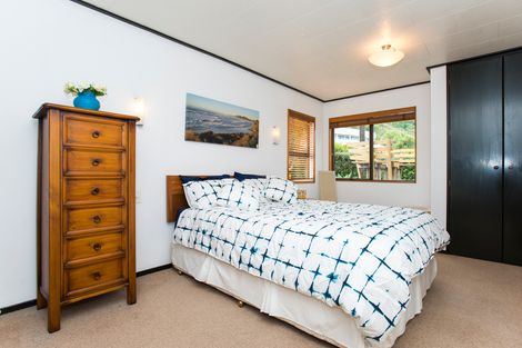 Photo of property in 58 Moana Road, Okitu, Gisborne, 4010