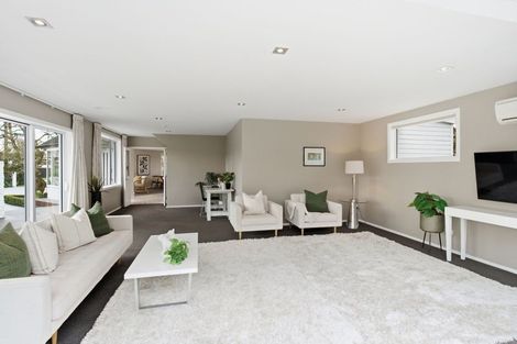 Photo of property in 481 Avonhead Road, Avonhead, Christchurch, 8042