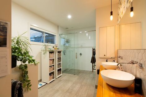 Photo of property in 33 Lee Road, Burbush, Hamilton, 3289