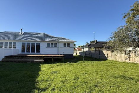 Photo of property in 6 Hutchison Crescent, Durie Hill, Whanganui, 4500