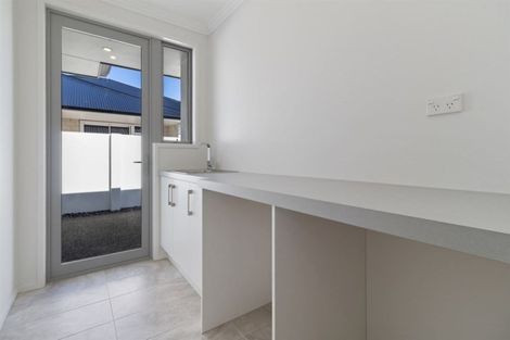 Photo of property in 1 Charlotte Drive, Omokoroa, 3114