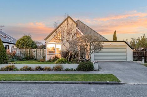 Photo of property in 46 Westgrove Avenue, Avonhead, Christchurch, 8042