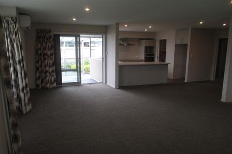 Photo of property in 32 Taiore Crescent, Marshland, Christchurch, 8083
