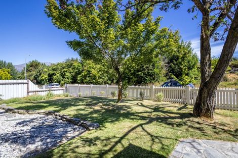 Photo of property in 43 Mcdonnell Road, Arrowtown, 9302