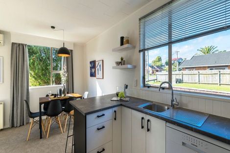 Photo of property in 46 Martin Road, Paraparaumu Beach, Paraparaumu, 5032