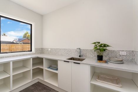 Photo of property in 21 Tararua Crescent, Otaki, 5512