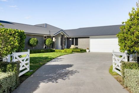 Photo of property in 26 Mike Smith Drive, Cambridge, 3434
