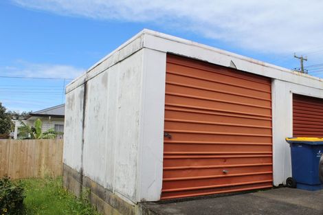 Photo of property in 3/58 View Road, Henderson, Auckland, 0612