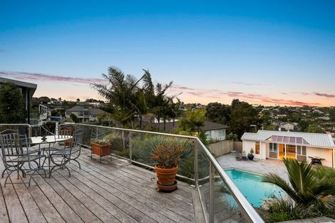 Photo of property in 59 East Coast Road, Castor Bay, Auckland, 0620