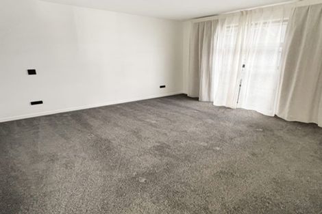 Photo of property in 16 Kelly Road, Riverhead, 0820