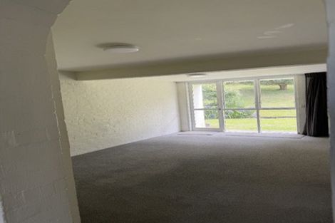 Photo of property in 141a Churton Drive, Churton Park, Wellington, 6037