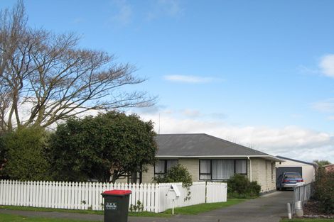 Photo of property in 14 Upham Street, Havelock North, 4130