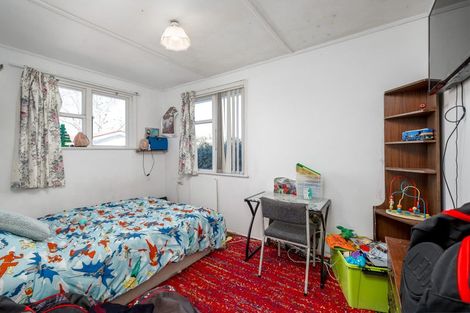 Photo of property in 11 Point Bush Road, Waimate, 7924