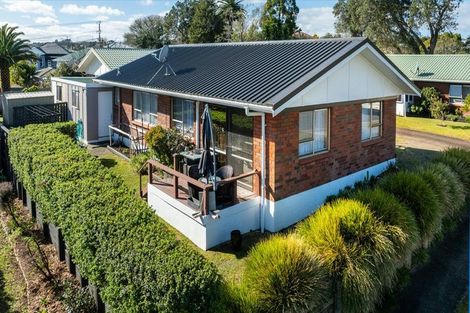 Photo of property in 1/7 Gerald Stokes Avenue, Helensville, 0800