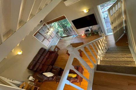 Photo of property in 50 Highland Park Drive, Highland Park, Auckland, 2010