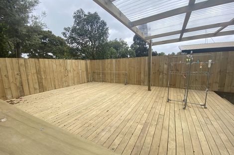 Photo of property in 28 Tamahere Drive, Glenfield, Auckland, 0629