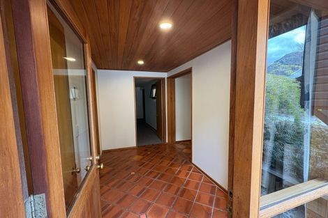 Photo of property in 14 Stafford Street, Arrowtown, 9302