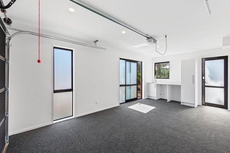 Photo of property in 12 Finn Place, Mount Wellington, Auckland, 1060