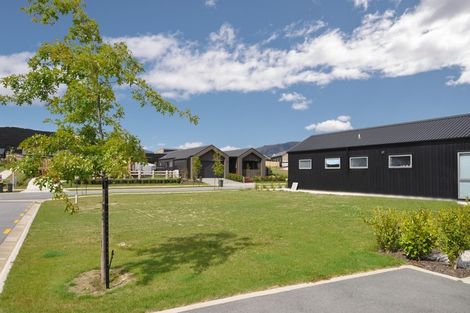 Photo of property in 24 Obelisk Street, Wanaka, 9305