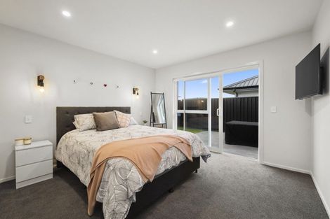 Photo of property in 34 Maunganamu Drive, Wharewaka, Taupo, 3330