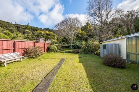 Photo of property in 177 Wellington Road, Wainuiomata, Lower Hutt, 5014