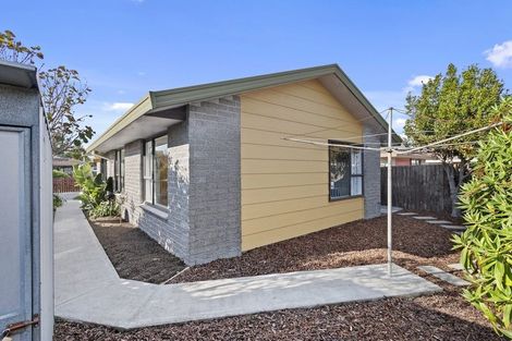 Photo of property in 1/22 Mchaffies Place, Wainoni, Christchurch, 8061
