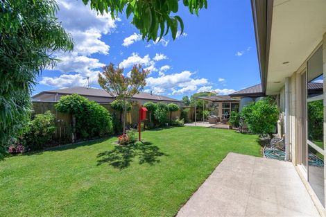 Photo of property in 12 Kitakita Grove, Motueka, 7120
