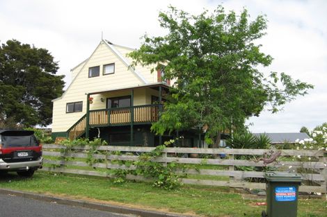 Photo of property in 3 Tom Keven Way, Pukekohe, 2120