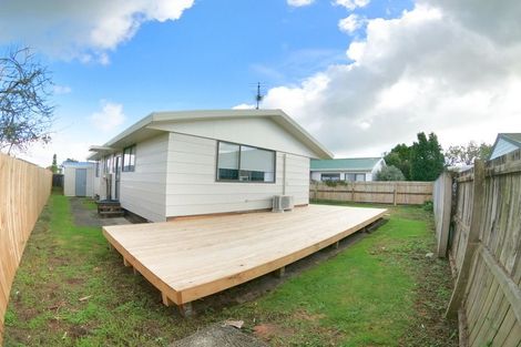 Photo of property in 2/35 Hill Crescent, Papakura, 2110
