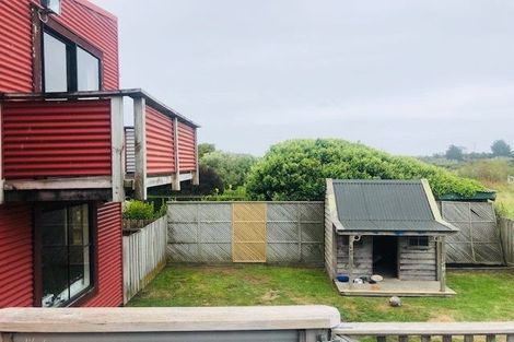 Photo of property in 5 Makora Road, Otaihanga, Paraparaumu, 5036