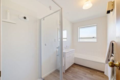 Photo of property in 40a Grants Road, Papanui, Christchurch, 8053