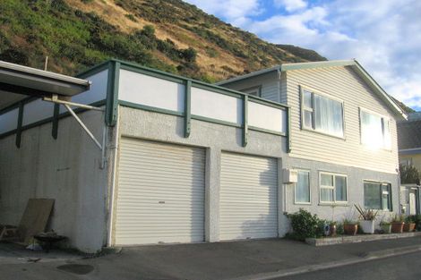 Photo of property in 134 Owhiro Bay Parade, Owhiro Bay, Wellington, 6023