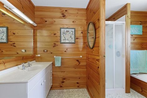 Photo of property in 36 Aston Drive, Waimairi Beach, Christchurch, 8083