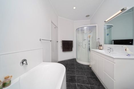 Photo of property in 575a Smart Road, Hillsborough, New Plymouth, 4372