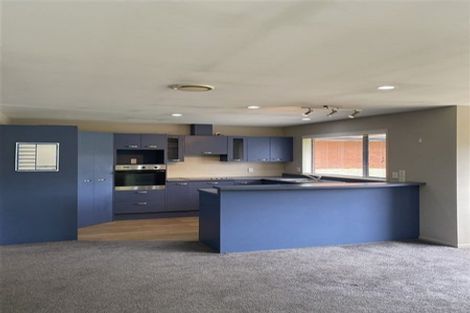 Photo of property in 10 Providence Place, Redwood, Christchurch, 8051