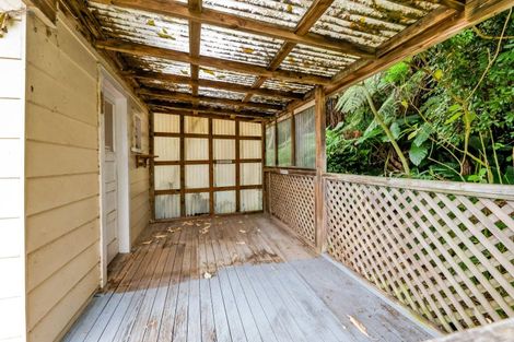 Photo of property in 10 Lorna Street, Lynmouth, New Plymouth, 4310