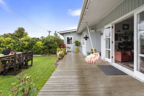 Photo of property in 42 Edinburgh Terrace, Foxton Beach, Foxton, 4815