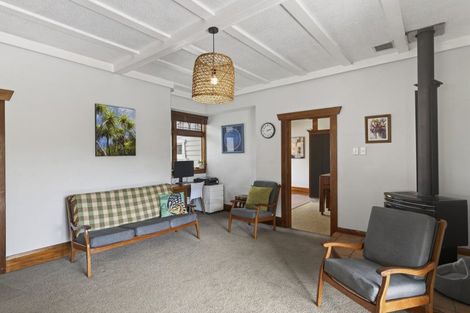 Photo of property in 48 Maire Street, Inglewood, 4330