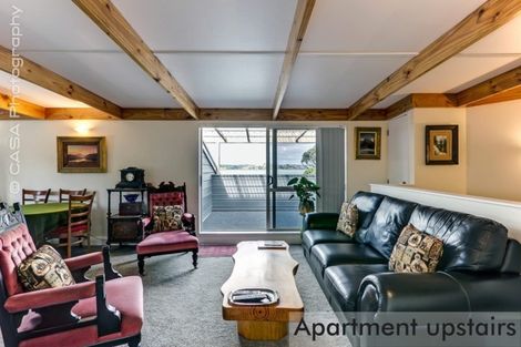 Photo of property in 254 Beach Road, Onerahi, Whangarei, 0110