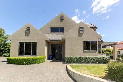 Photo of property in 12 Tupare Place, Highlands Park, New Plymouth, 4312